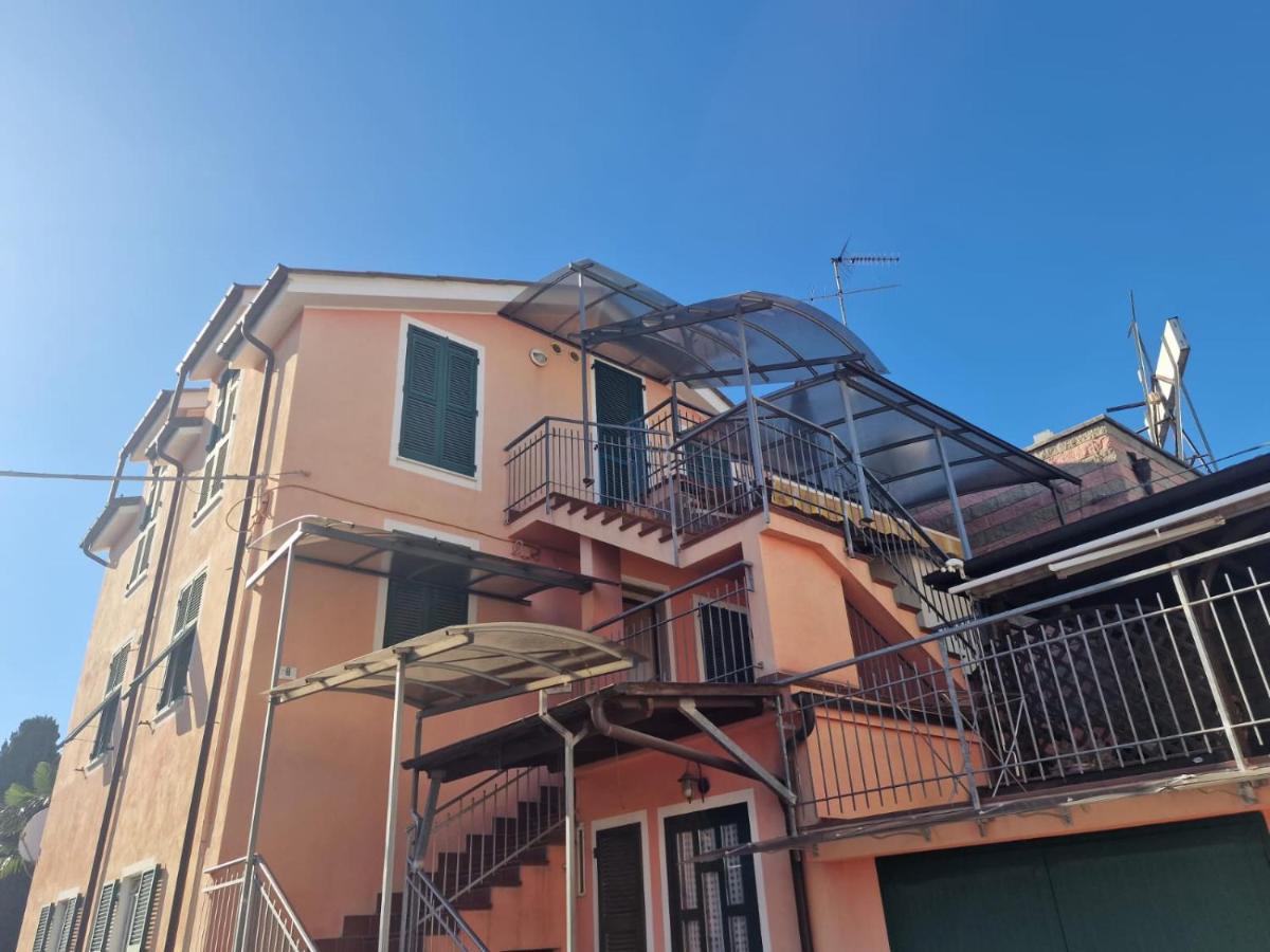 Palm House Apartment อัลเบงกา ภายนอก รูปภาพ